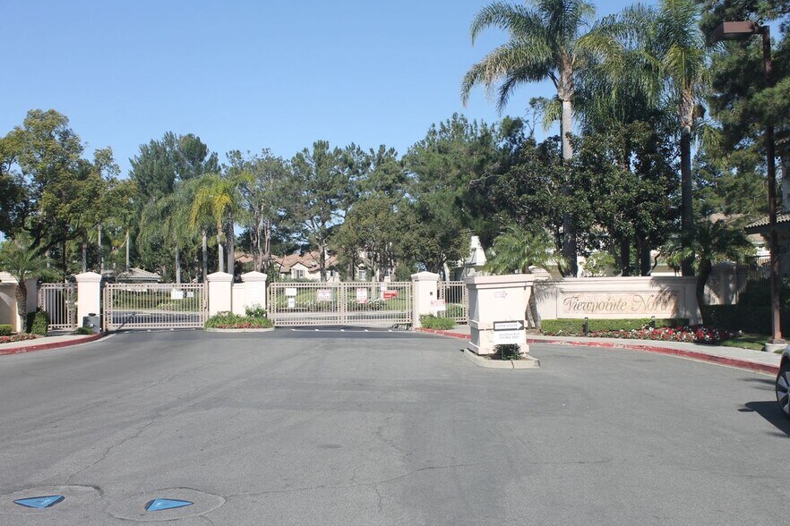 Building Photo - 7928 E Horizon View Dr