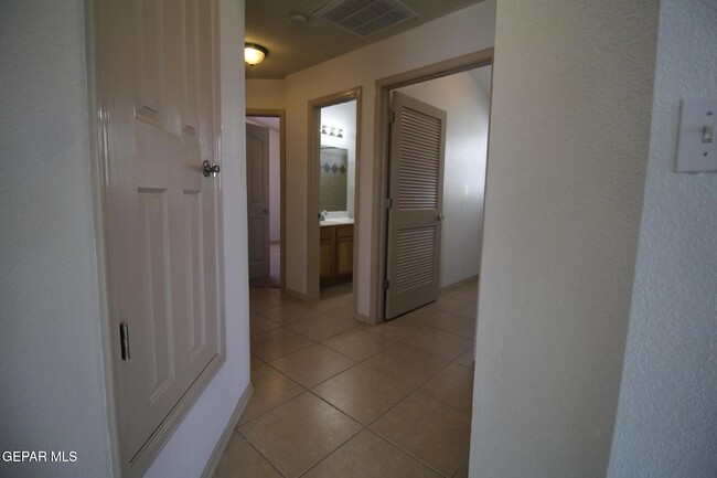 Building Photo - 14009 Robert Ituarte Dr