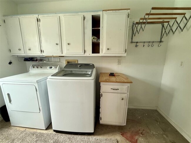 Building Photo - 3408 Ambleside Dr