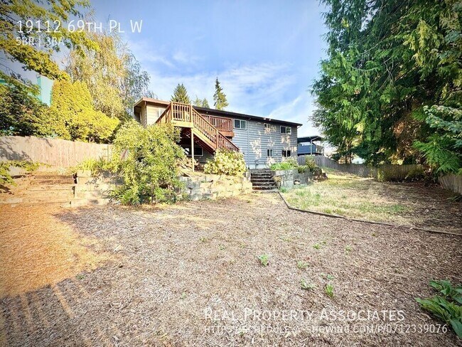 Building Photo - 19112 69th Pl W
