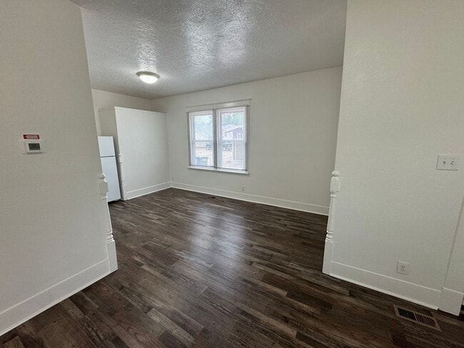 Building Photo - LEASING! Available NOW!