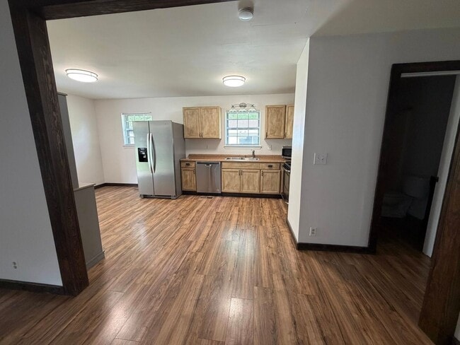 Building Photo - 3BR Rental in Quiet Fort Oglethorpe Neighborhood – Minutes from Battlefield Parkway & Chickamauga...