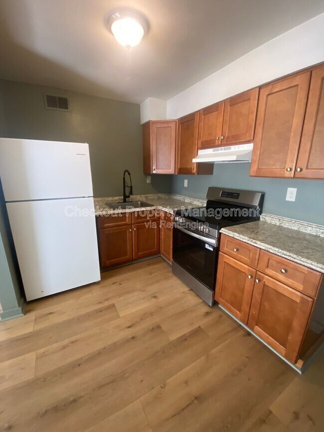 Building Photo - 3725 Morgan Ford Rd