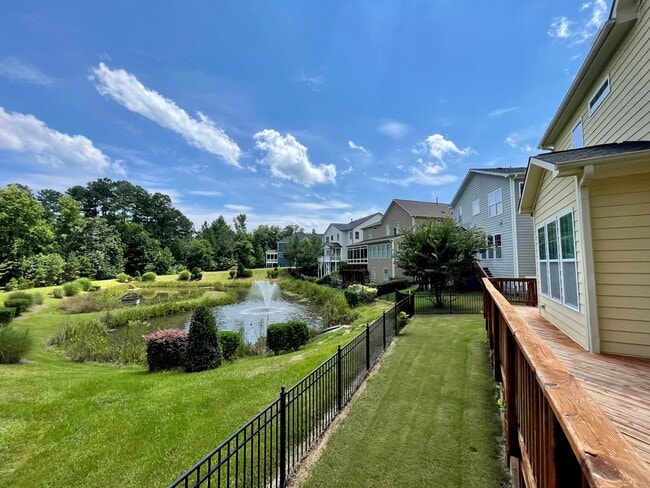 Building Photo - Large 5-bedroom house in Lake Hogan Farm near Chapel Hill schools!