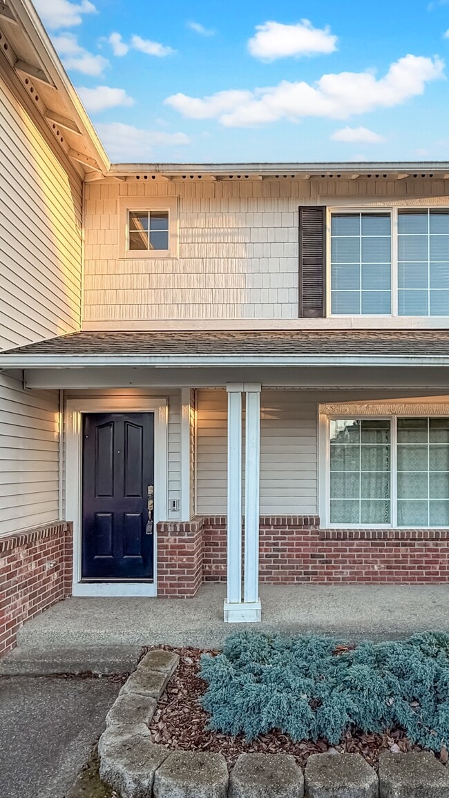 Building Photo - 23223 SE 262nd Ct