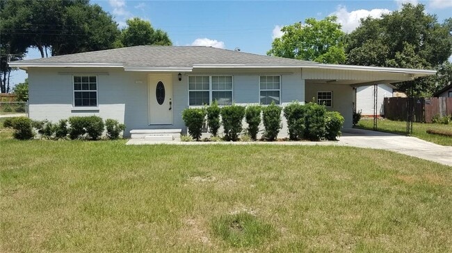 Primary Photo - 4336 Hedge Dr E