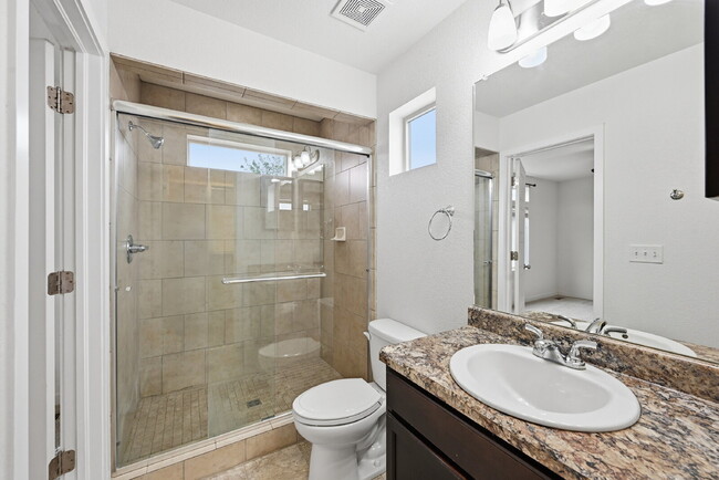 Building Photo - $2,245.95, 2 bed, 2.5 bath located in Denver with a fenced yard.