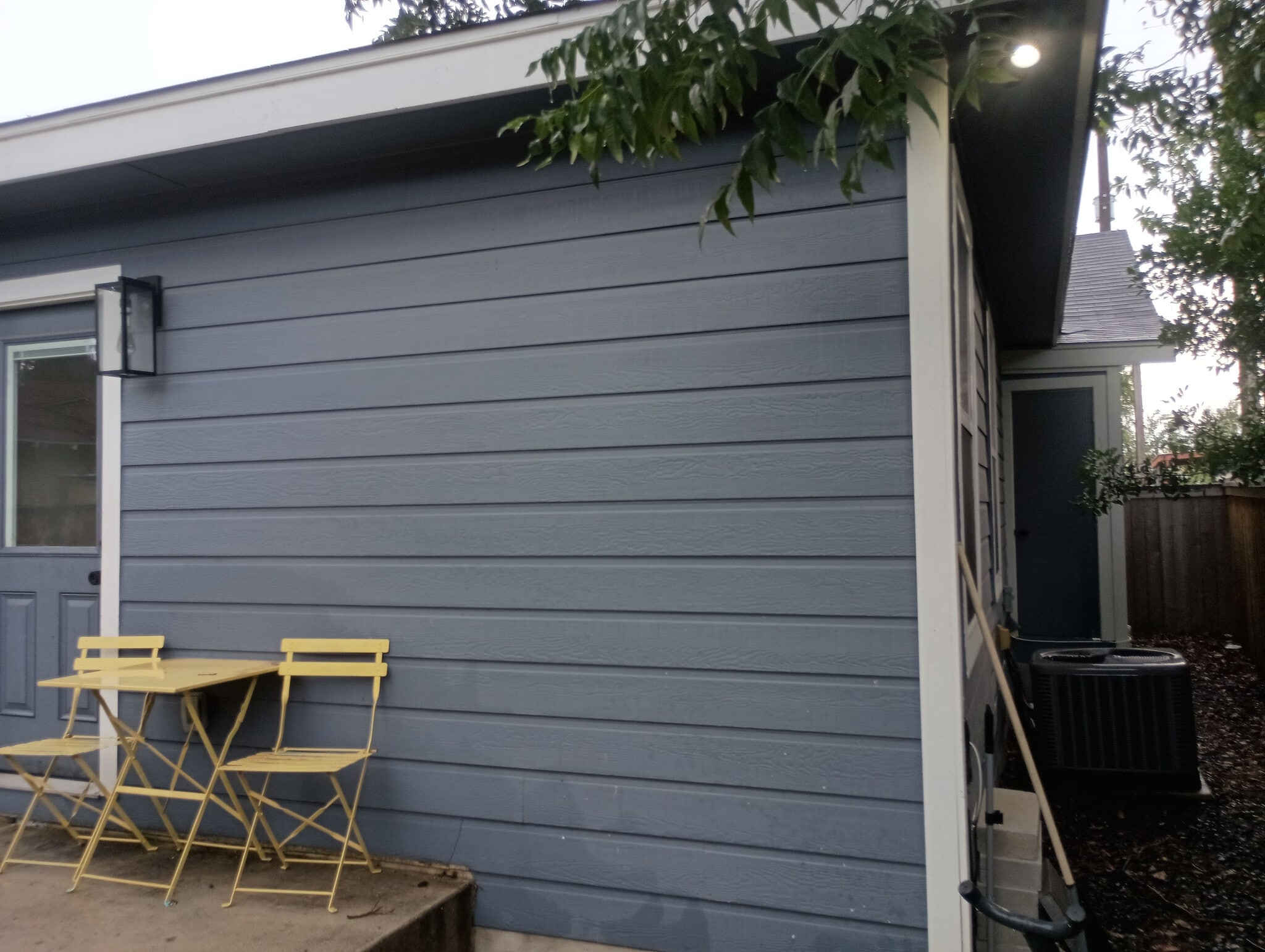 Building Photo - Room in House on Mississippi