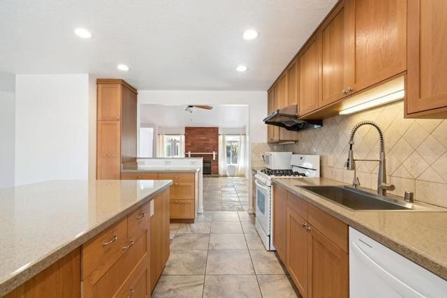 Building Photo - 11413 Surco Dr