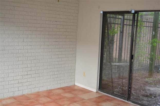 Building Photo - 2471 Briarwest Blvd