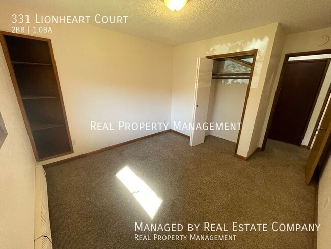 Building Photo - 331 Lionheart Ct