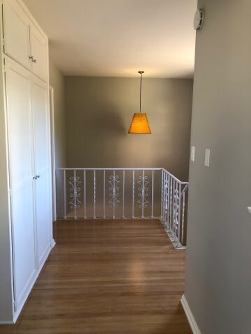Building Photo - 408 20th St