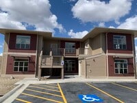 Building Photo - 2910 Overlook Blvd