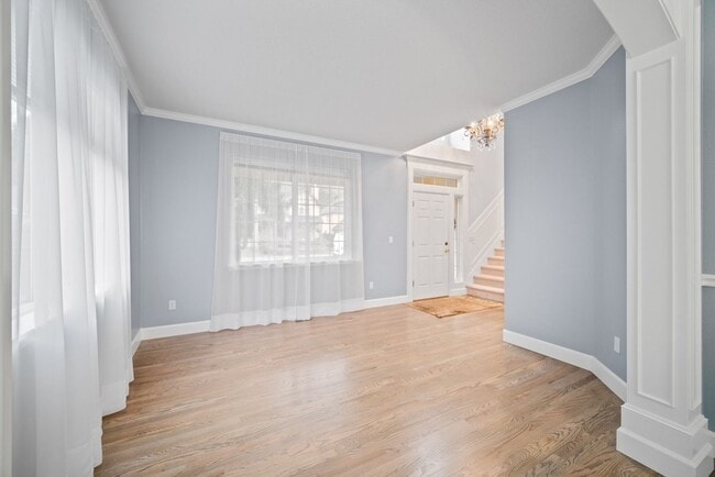 Building Photo - 16044 SE Flavel Dr