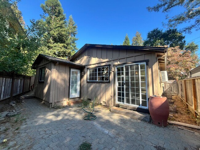 Building Photo - Welcome To a Tranquil Cottage Nestled in t...