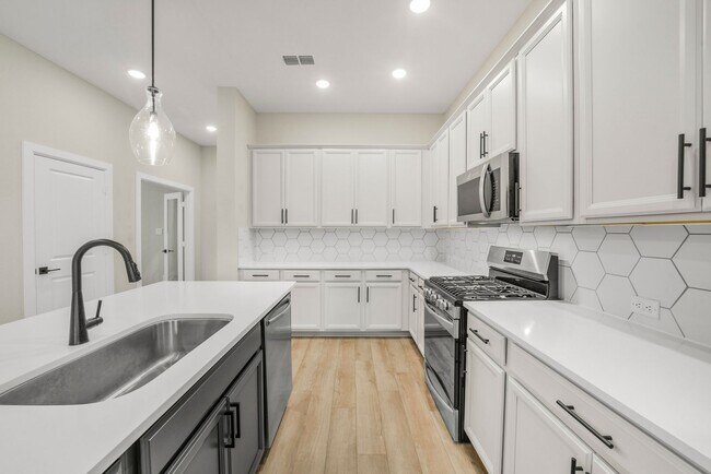 Building Photo - Offered by Precision Realty & Management, LLC!!