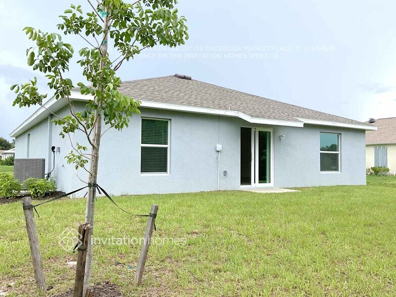 Building Photo - 21471 Eldred Ave