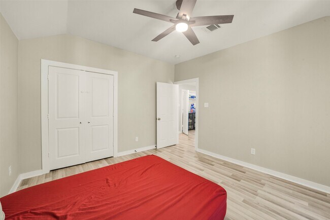 Building Photo - 11026 Desert Springs Cir
