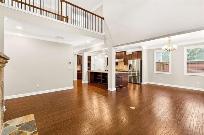 Building Photo - 4930 Alexandria Ave