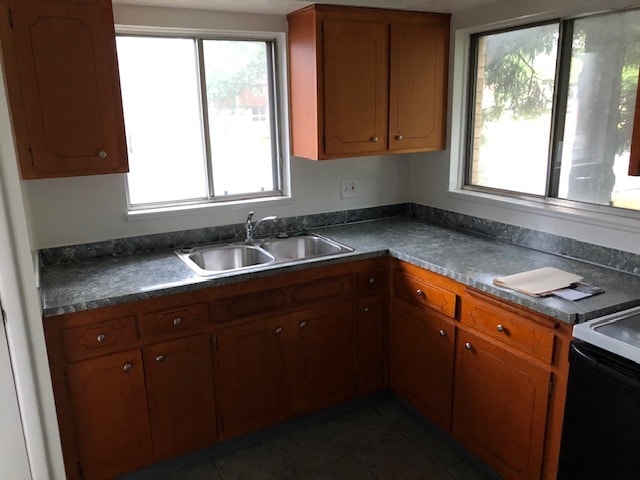 Building Photo - 27801 Mills Ave