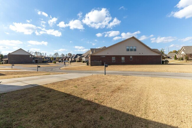 Building Photo - 30 Cypress Grove Ln SW