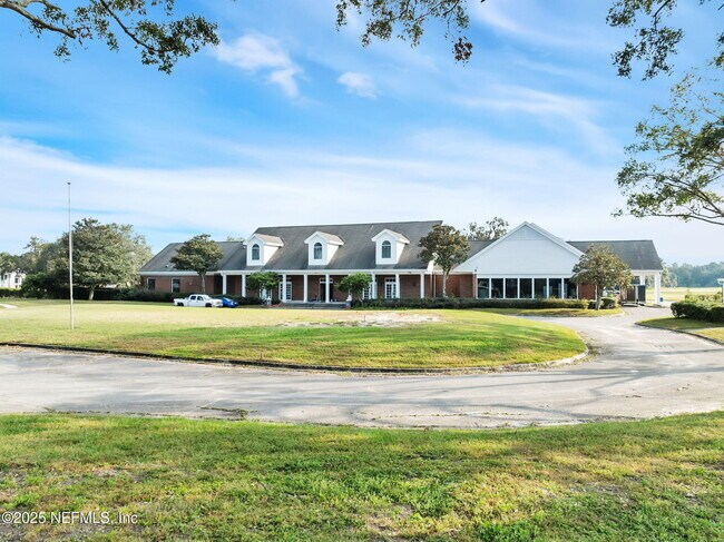 Building Photo - 526 Oakmont Dr