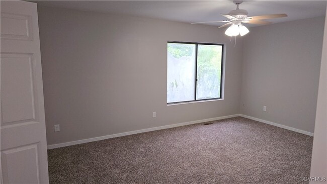 Building Photo - 9737 Groundhog Dr