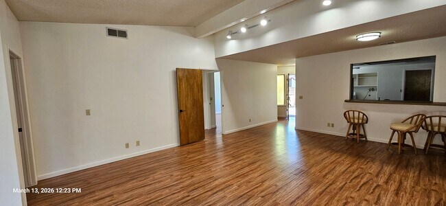 Building Photo - Creekridge Villas Single Story Condo in Gated Community in Orcutt with Easy Access to VSFB