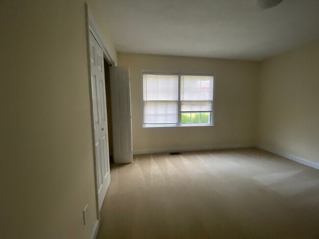 Building Photo - sumfi139