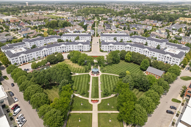 Building Photo - 12914 University Crescent