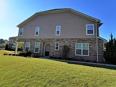Building Photo - 760 McRae Rd