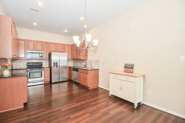 Building Photo - 20916 Sunrise Pine View Ln