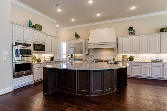 Building Photo - 2064 Bluestem Dr
