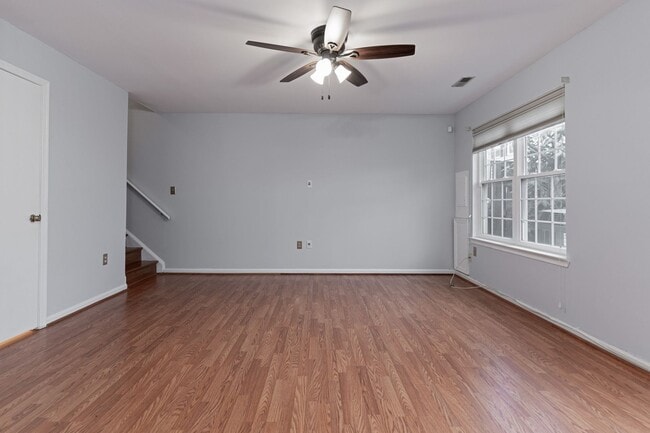 Building Photo - 48 Avonshire Ct