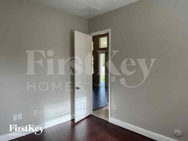 Building Photo - 16498 SW 288th Ln
