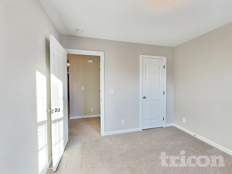 Building Photo - 1259 Magnum Dr