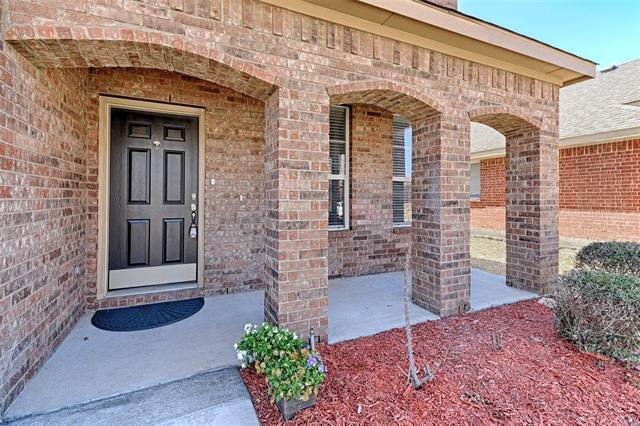 Building Photo - 1624 Summerfield Dr