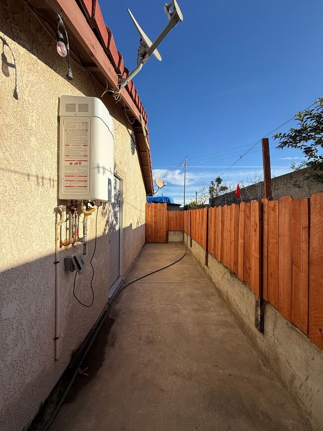 Building Photo - NEW Beautiful 3 Bedroom 1 Bath ADU - Furnished (Unfurnished Negotiable)