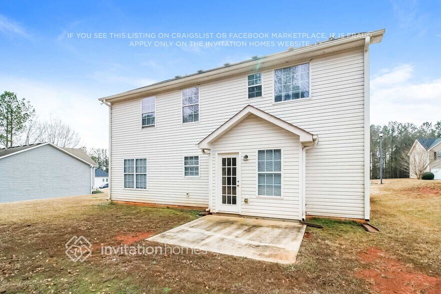 Building Photo - 55 Kendall Ln