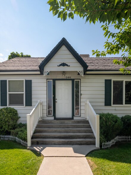 Building Photo - 544 E 600 N