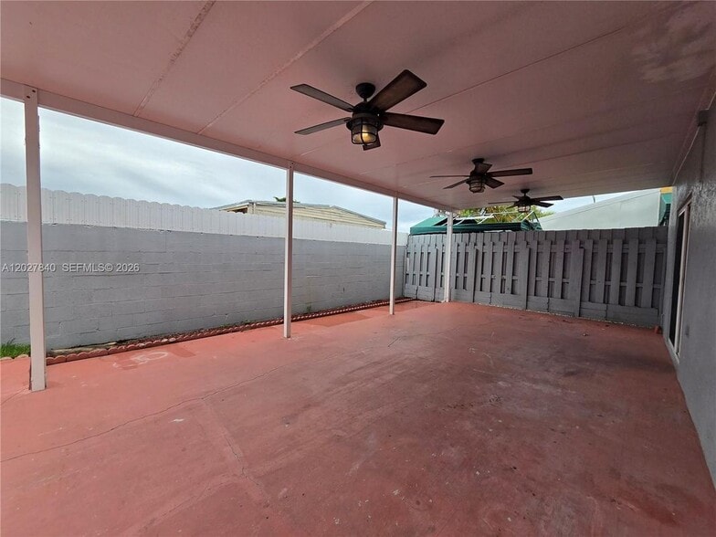 Building Photo - 9837 NW 123rd Terrace