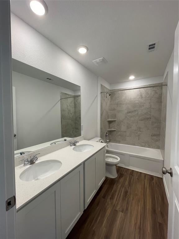 Building Photo - 10717 Steinbeck Dr