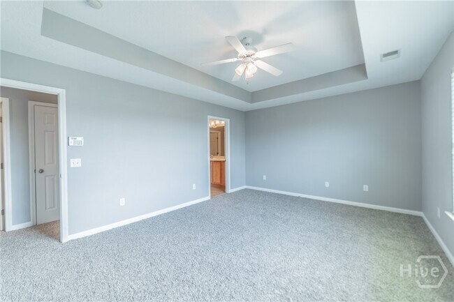 Building Photo - 580 Canyon Oak Loop
