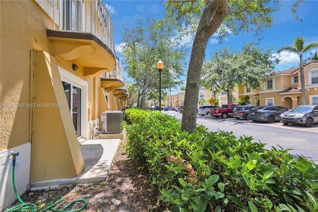 Building Photo - 12832 SW 30th St