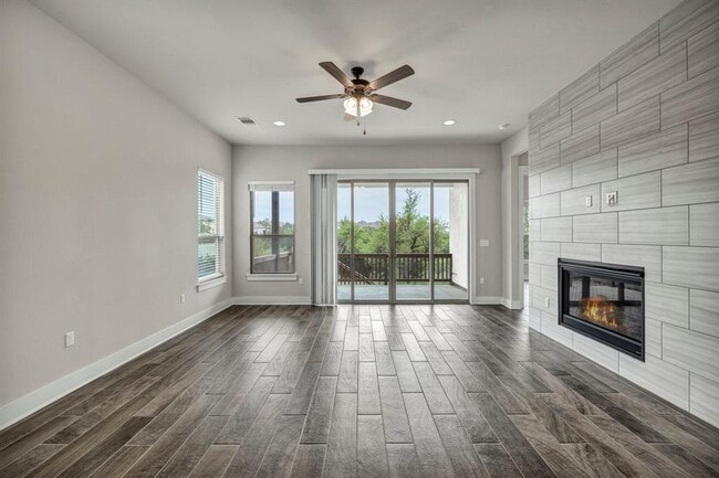 Building Photo - 12909 Mitica Dr