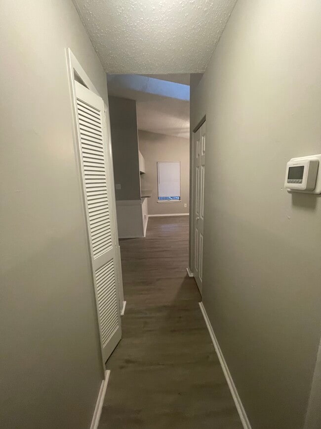 Building Photo - 622 Spirit Ct