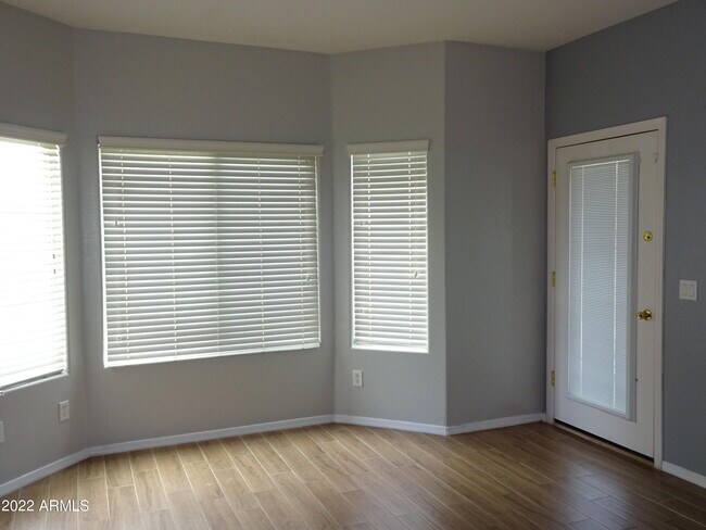 Building Photo - 14530 W Evans Dr