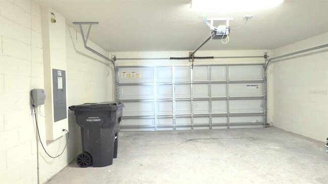 Building Photo - 1551 Eucalyptus Wy