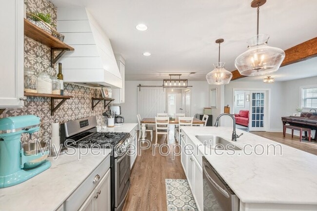 Building Photo - 235 Sotir St NW