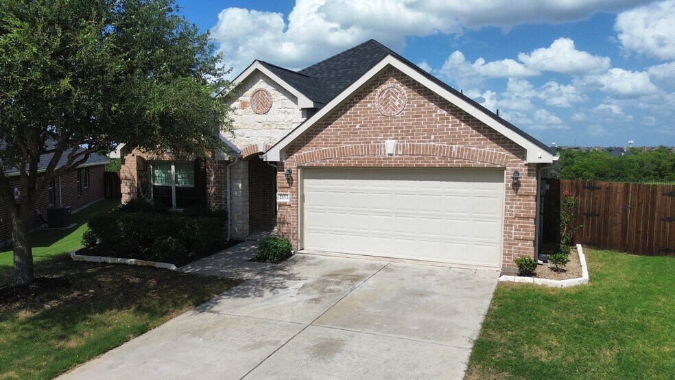 Shaded entry with coded front door - 2853 Waterfall Ln